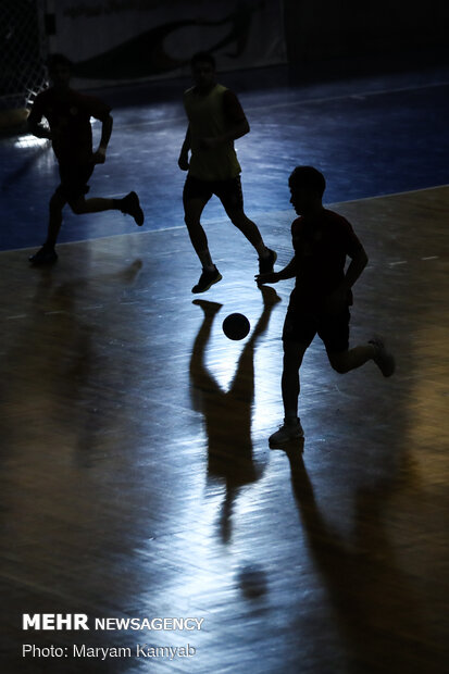 Iran men’s junior handball team holding camp in Tehran