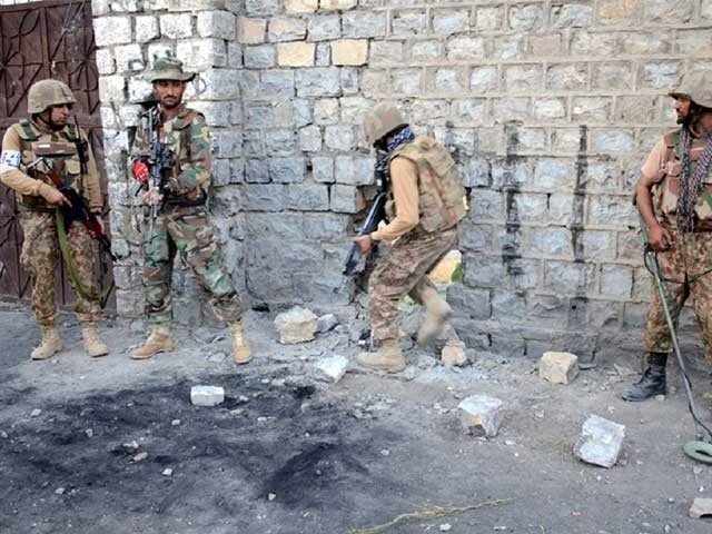 شمالی وزیرستان  وہابی دہشت گرد کمانڈر 3 ساتھیوں سمیت ہلاک