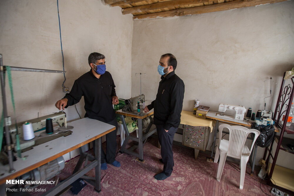 بازدید مدیرعامل خبرگزاری مهر از یک محله آسیب‌پذیر در تاکستان