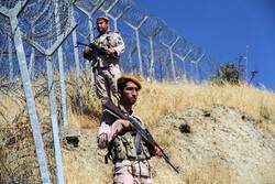 Iranian border guards in Kordestan province