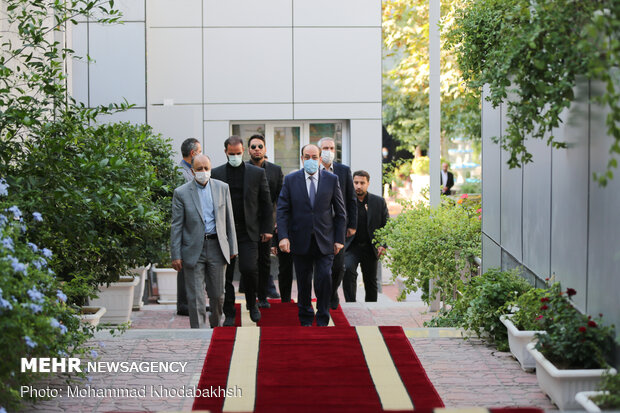 Al-Maleki holds talks with Velayati in Tehran