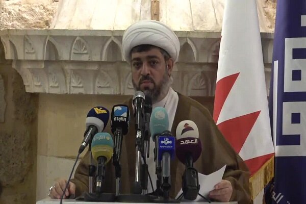 حسين الديهي: إنَّ شعب البحرين يرفض هذا الاتفاق جملةً وتفصيلاً ويعتبره خيانةً عظمى للمصلحة الاسلامية