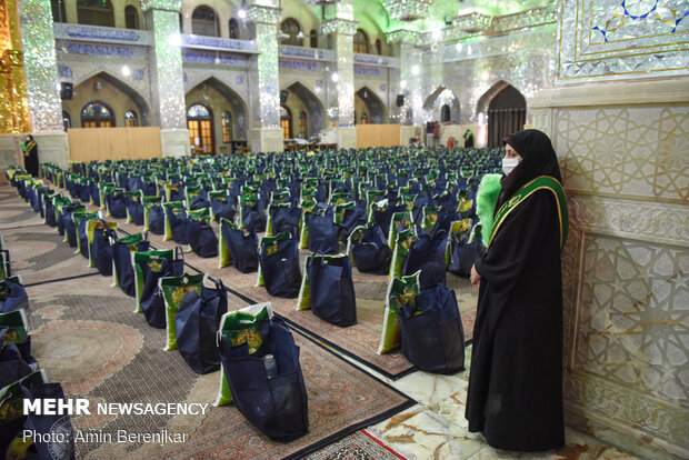 Livelihood assistance packages distributed in Shiraz