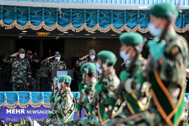 Army uni. students’ graduation ceremony in Tehran
