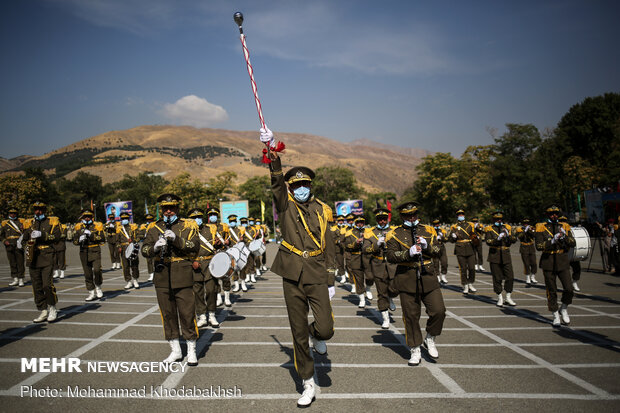 Army uni. students’ graduation ceremony in Tehran
