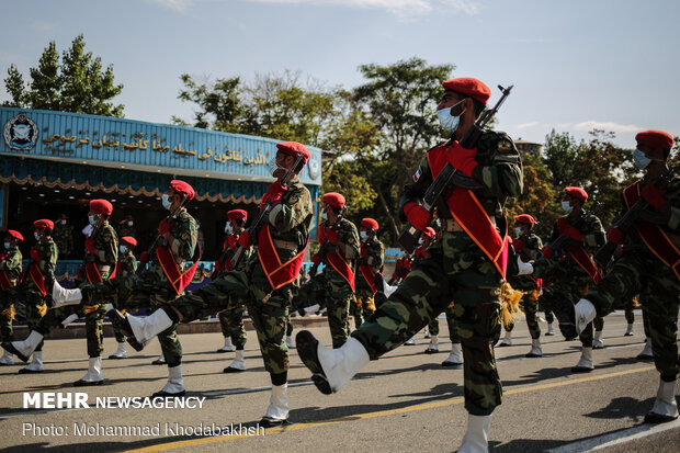 Army uni. students’ graduation ceremony in Tehran
