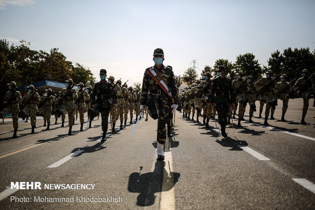 Army uni. students’ graduation ceremony in Tehran
