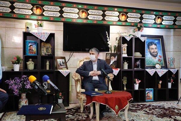 تجلیل از مقام شهید طهرانی مقدم در طرح ملی «سه شنبه های تکریم»