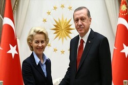 اردوغان و رئیس کمیسیون اتحادیه ‌اروپا گفتگو کردند