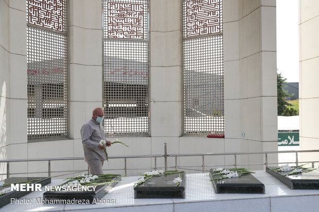 Inauguration of Holy Defense museums and exhibitions in Iran 