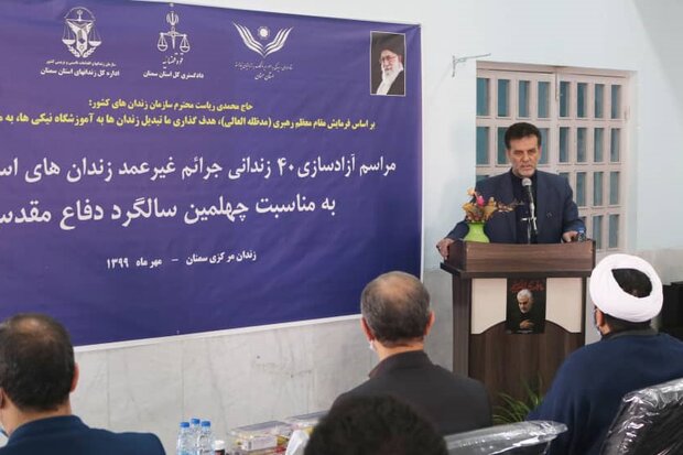 ۴۰ زندانی جرایم غیر عمد استان سمنان به آغوش خانواده بازگشتند