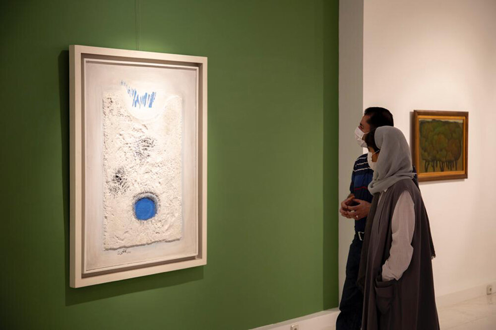 آثار سه نسل نقاش در «آهنجش» به نمایش درآمد/ مزیت‌های مخاطب مشترک