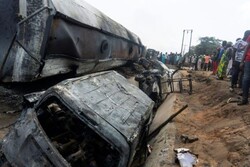 واژگونی یک تانکر حامل سوخت در نیجریه / ۲۳ تن قربانی شدند