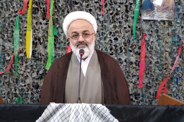 غربیها فکر متوقف ساختن پیشرفت ایران را از ذهن خود بیرون کنند