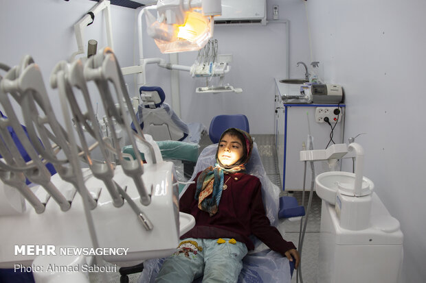 اعزام کاروان خدمت پزشکی با حضور پزشکان جهادگر