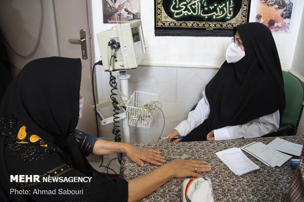 اعزام کاروان خدمت پزشکی با حضور پزشکان جهادگر