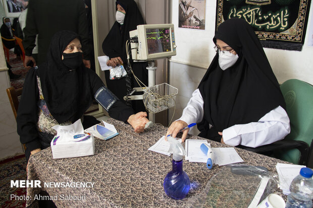 اعزام کاروان خدمت پزشکی با حضور پزشکان جهادگر