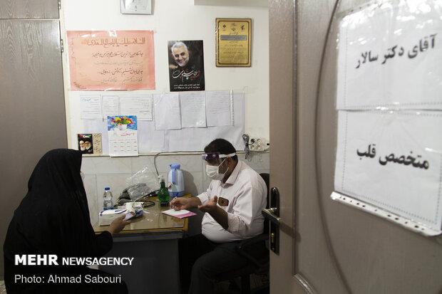 اعزام کاروان خدمت پزشکی با حضور پزشکان جهادگر