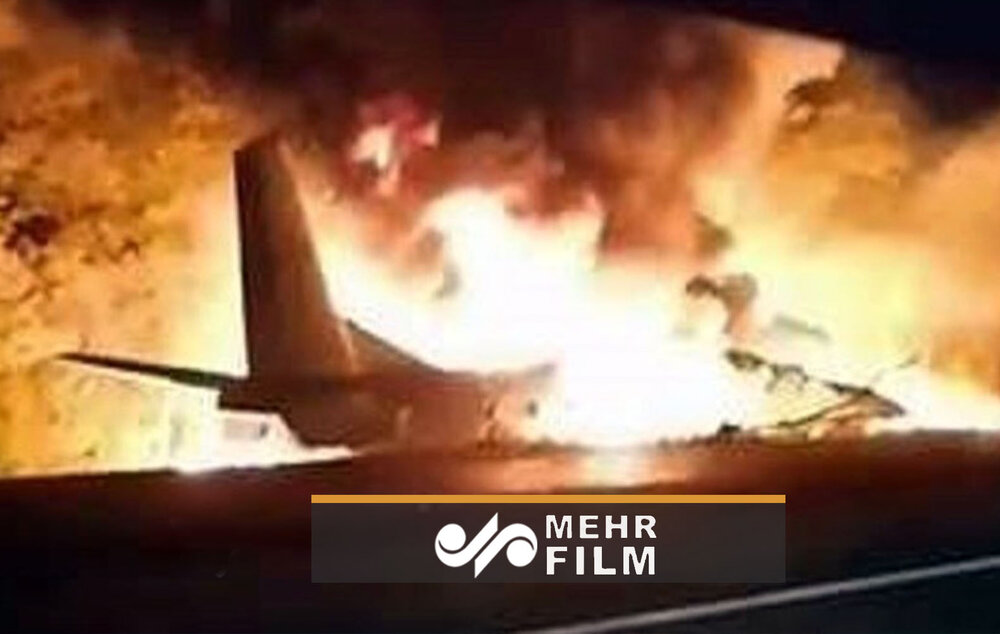 VIDEO: Military plane crash in Ukraine kills 25