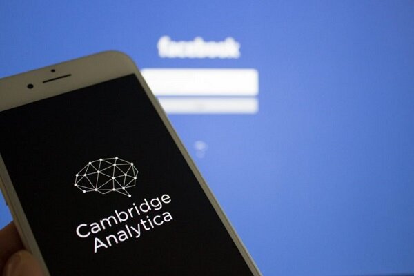 کارنامه رسوایی های فیس بوک/ زاکربرگ در جستجوی آبروی از دست رفته