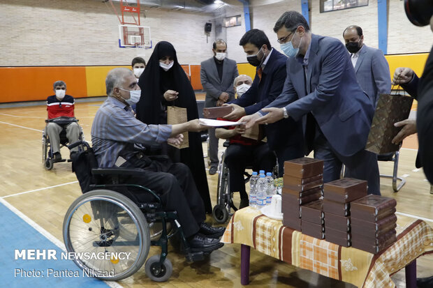 تجلیل از همسران جانباز بالای ۷۰ درصد