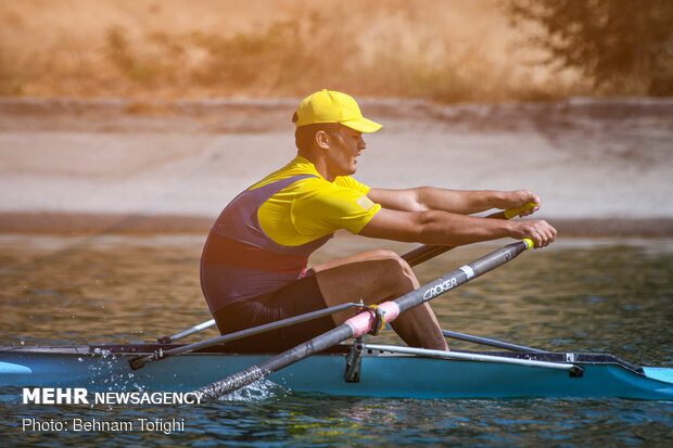 National rowing tournament held in Tehran