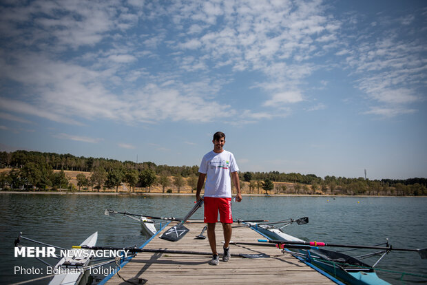 National rowing tournament held in Tehran