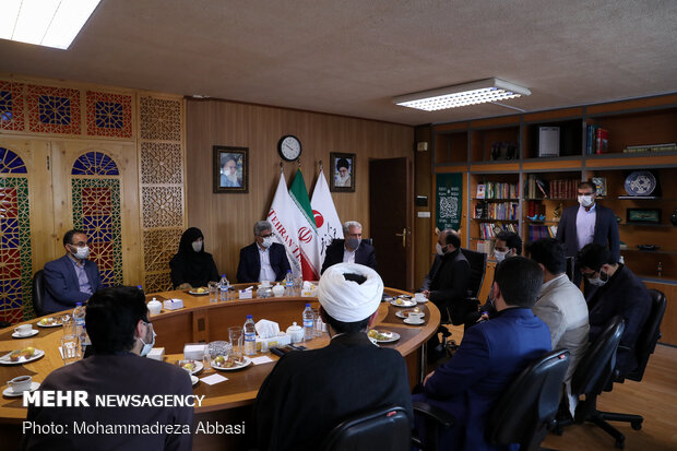 بازدید علی‌اصغر مونسان وزیر میراث فرهنگی، صنایع دستی و گردشگری از خبرگزاری مهر