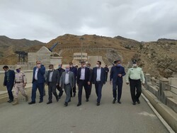 اعضای کمیسیون امنیت ملی از مرز قره‌باغ بازدید کردند