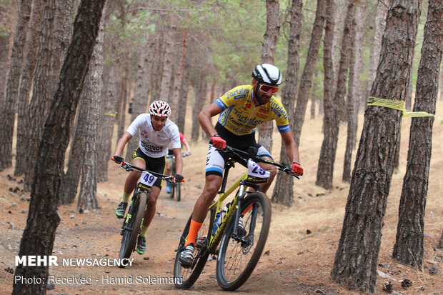 Iran’s Mountain Bike League competitions