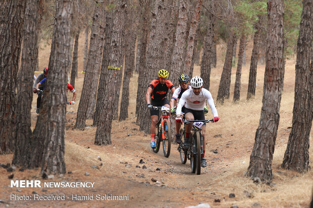 Iran’s Mountain Bike League competitions