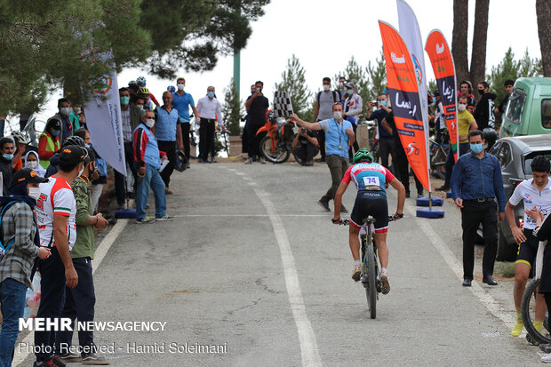 Iran’s Mountain Bike League competitions