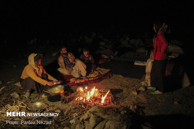 Bakhtiari nomadic lifestyle
