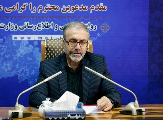 محدودیتها تا پایان سال ادامه دارد/ بررسی وضعیت تهران به صورت ویژه