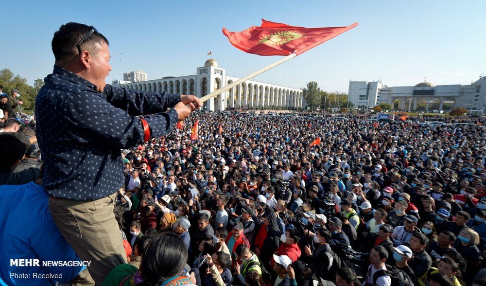 قرقیزستان میں پارلیمانی انتخابات کے نتائج کے خلاف احتجاج