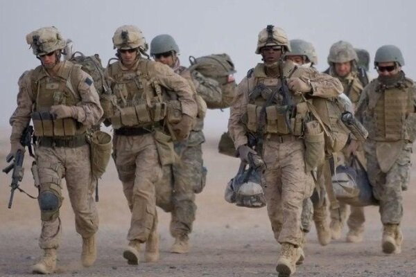 آمریکا در حال تعطیل کردن پایگاههای نظامی خود در افغانستان است