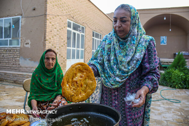 نذر خانواده زرتشتی برای اربعین اباعبدالله (ع)