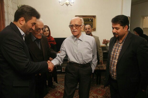 شانۆکارێکی پێشەنگی کورد کۆچی دوایی کرد