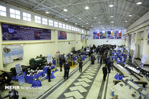 Exhibition of railway industry inaugurated in Tehran 