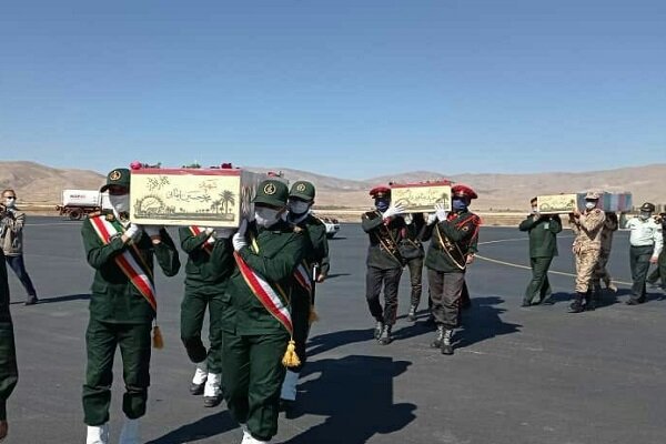 استقبال از ۳ شهید دفاع مقدس در فرودگاه بجنورد