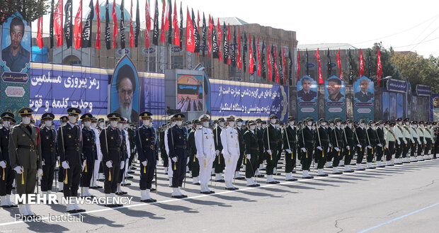 مراسم مشترک دانش‌آموختگی دانشجویان دانشگاه های افسری نیروهای مسلح