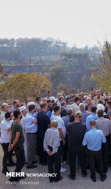 Suriye lideri Esad'dan yangın bölgesine ziyaret