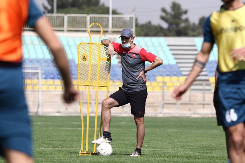 سپاهان راه دیدار با استقلال را نشان داد/ پرسپولیس با تغییر اساسی