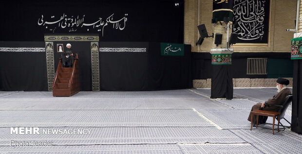 Leader attends mourning ceremonies of Prophet Muhammad (PBUH)
