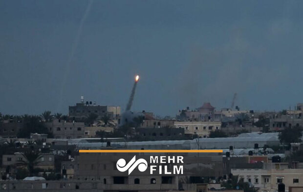 VIDEO: Gaza fires rocket to Zionist town