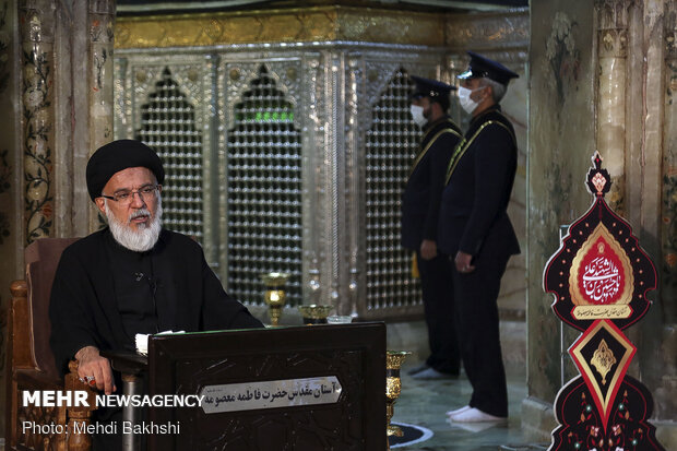 Mourning ceremonies at Hazrat Masoumeh Shrine 