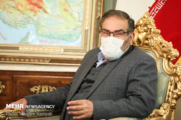 Shamkhani holds meeting with Abdullah on Monday