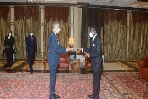Envoy submits credentials to president of Equatorial Guinea