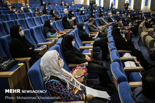 مراسم بزرگداشت روز جهانی زن روستایی