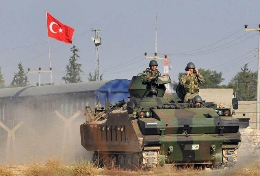 Turkey targets northern Syria with heavy artillery shells